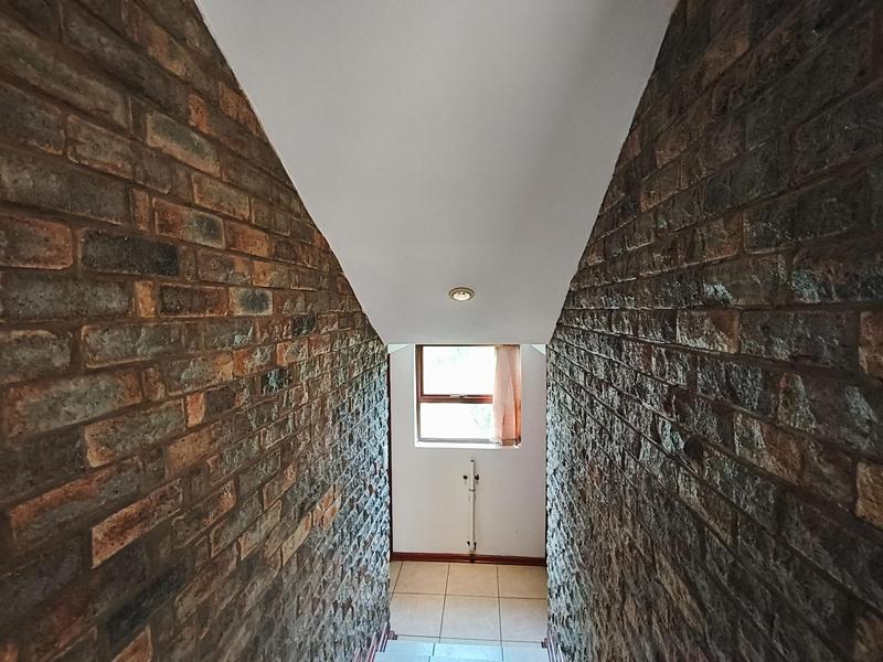 5 Bedroom Property for Sale in Oatlands North Eastern Cape
